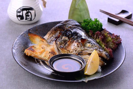 SALMON HEAD 三文鱼头