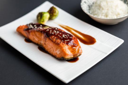 SALMON FILLET 三文鱼片